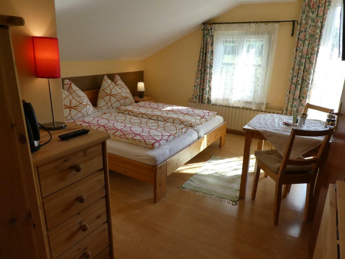 Haus Daheim Apartment Sankt Wolfgang im Salzkammergut ภายนอก รูปภาพ